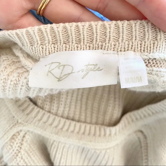 RD Style Ivory Cream Crew Neck Knit Sweater - Picture 9 of 10